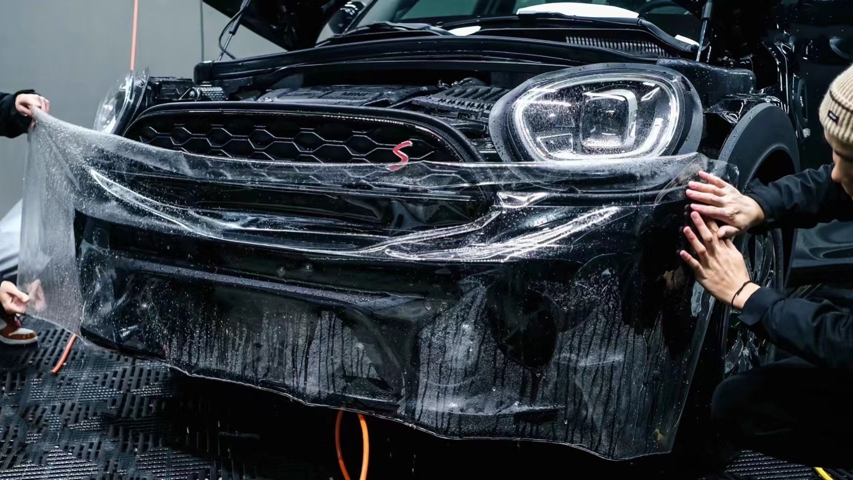 Пленка защиты краски